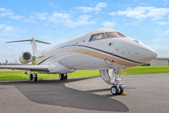 Private Jet